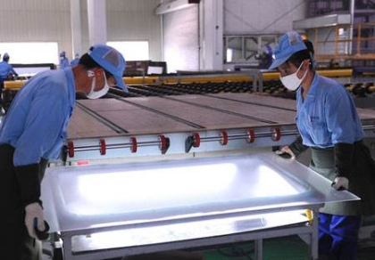 Inspection of pv glass production